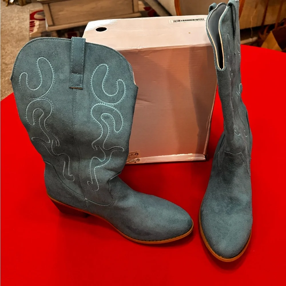 Blue Western Boots - Picture 10 of 11